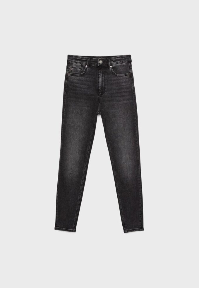 D09 Jean skinny taille très haute