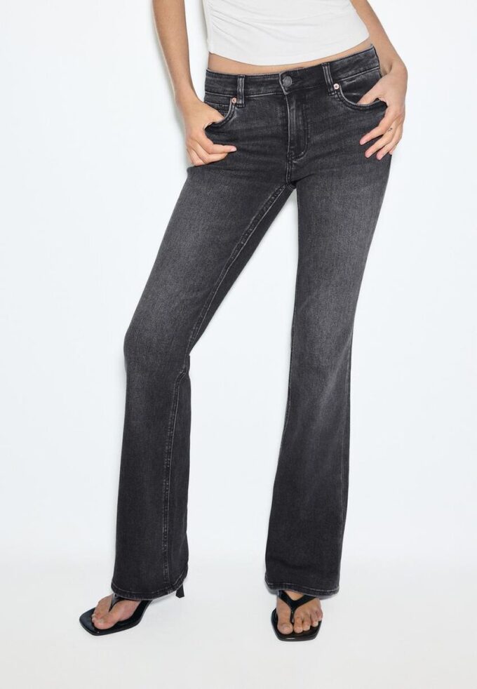 D67 Jean slim bootcut