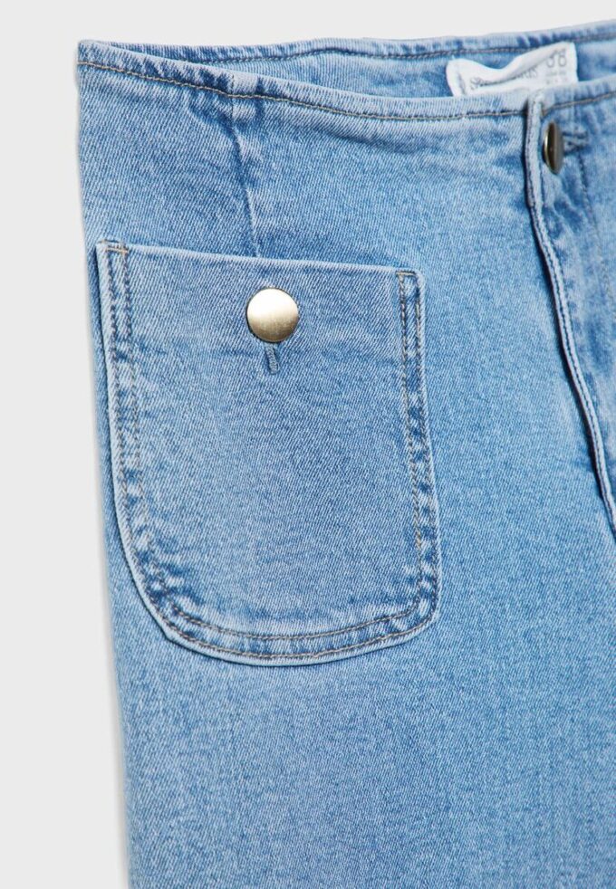 D77 Jean minimaliste avec poches