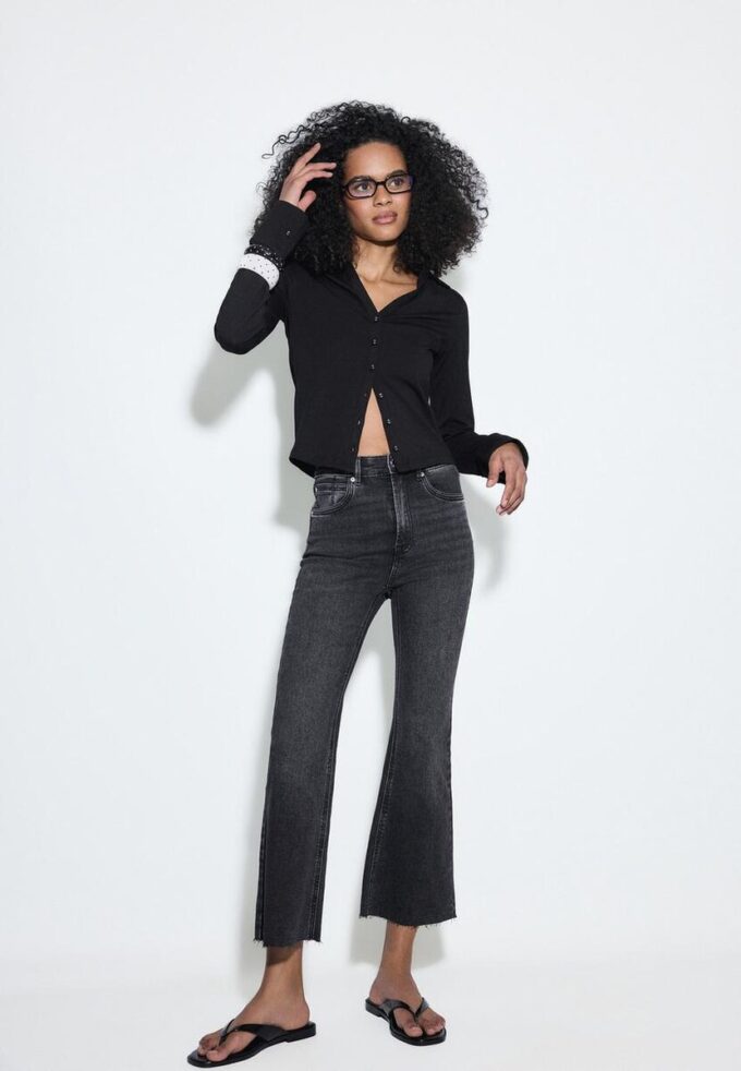 D78 Jean Flared court D78 Jean Flared court