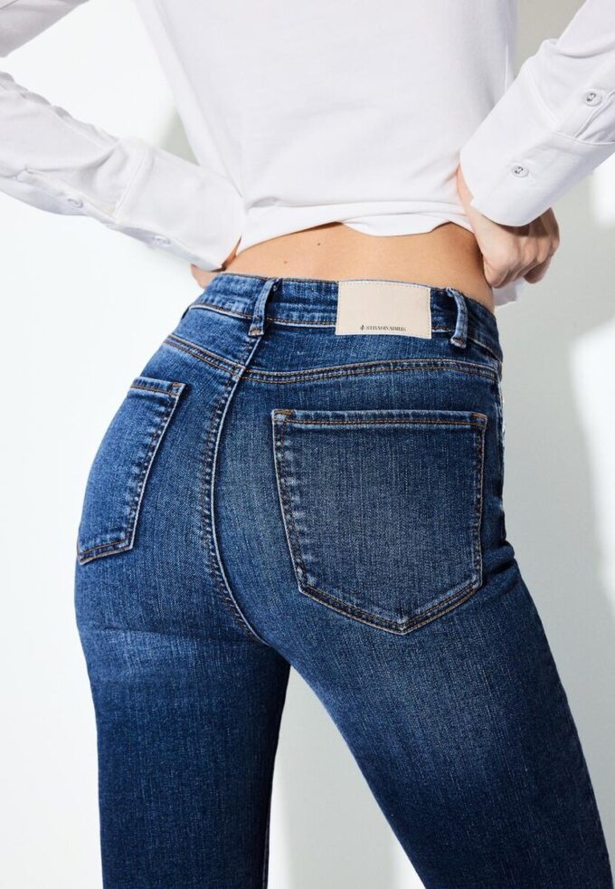 D78 Jean Flared court