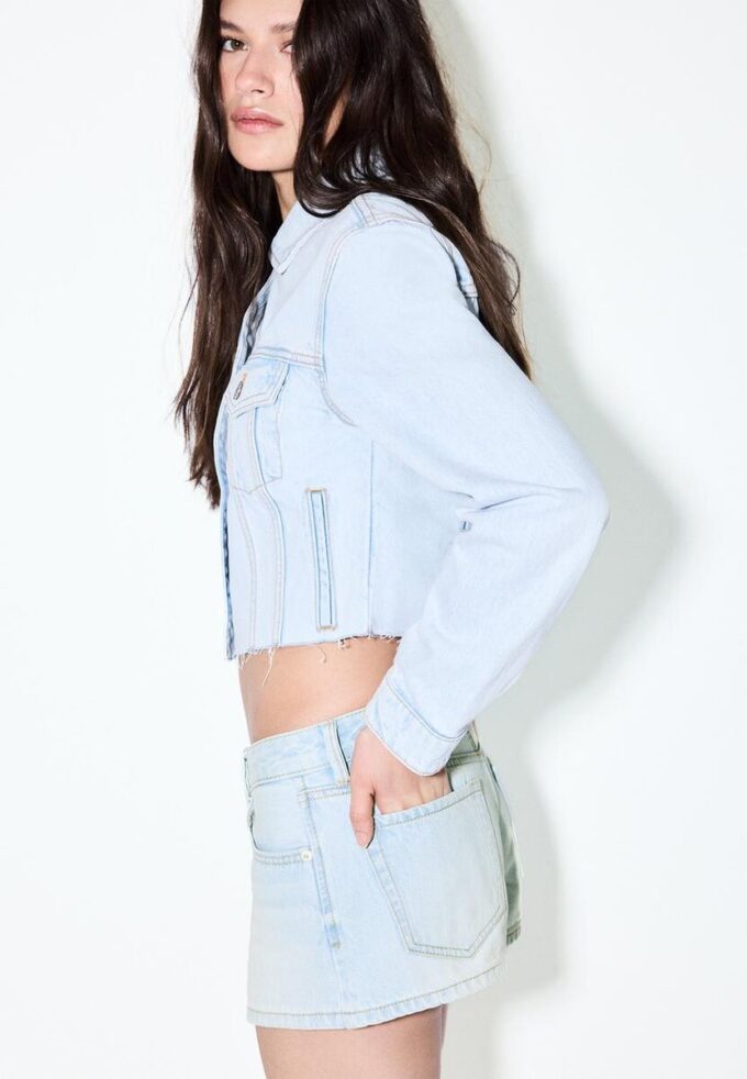 D79 Shorts de taille basse