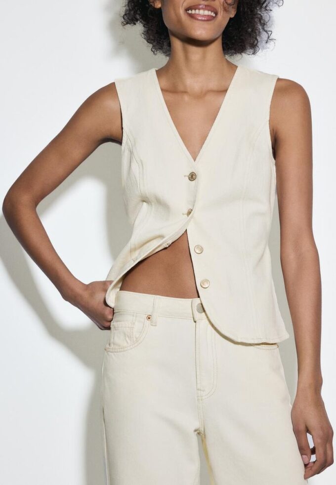 D92 Jean droit à jambes larges