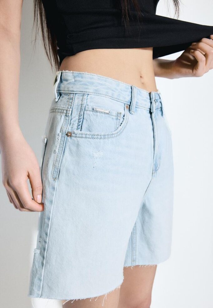 D93 Short en denim long