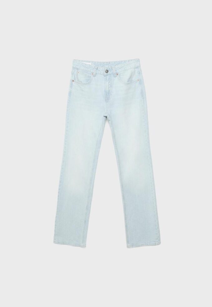D98 Jean à coupe droite