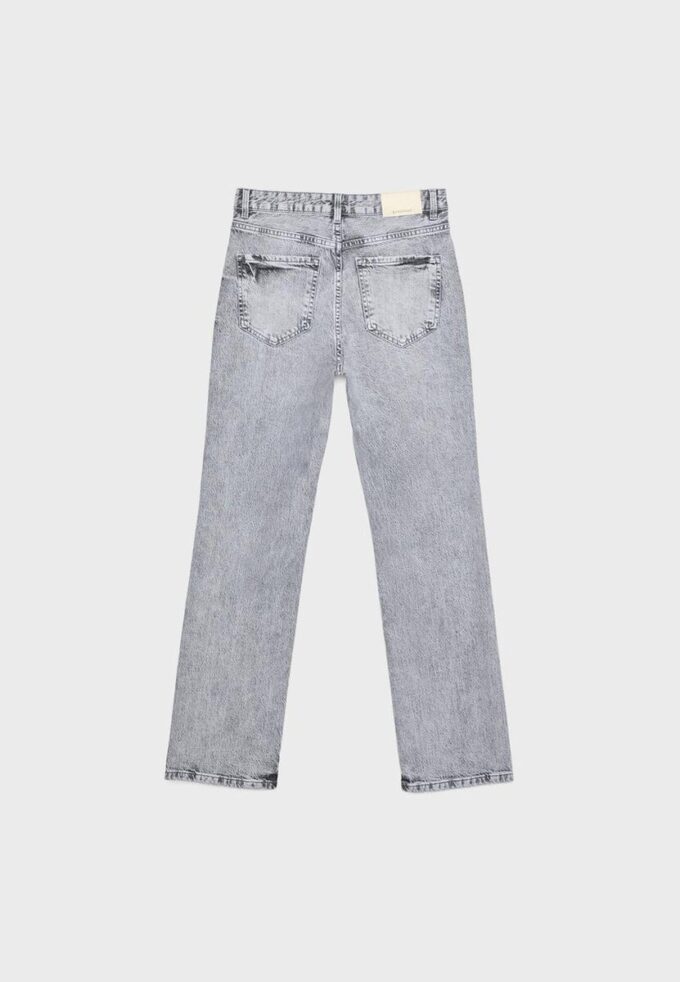 D98 Jean à coupe droite D98 Jean à coupe droite