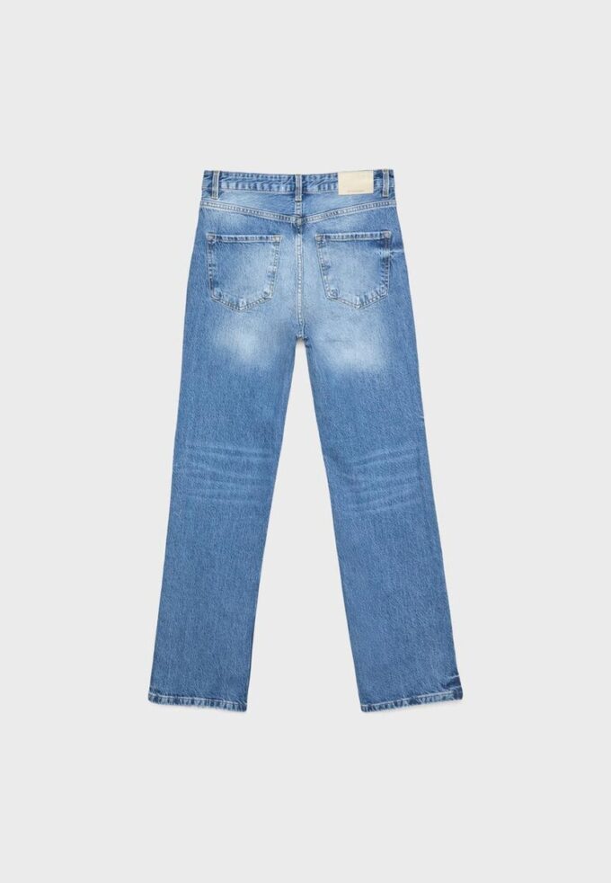 D98 Jean à coupe droite
