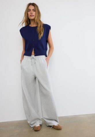 Gilet en maille à épaules rembourrées