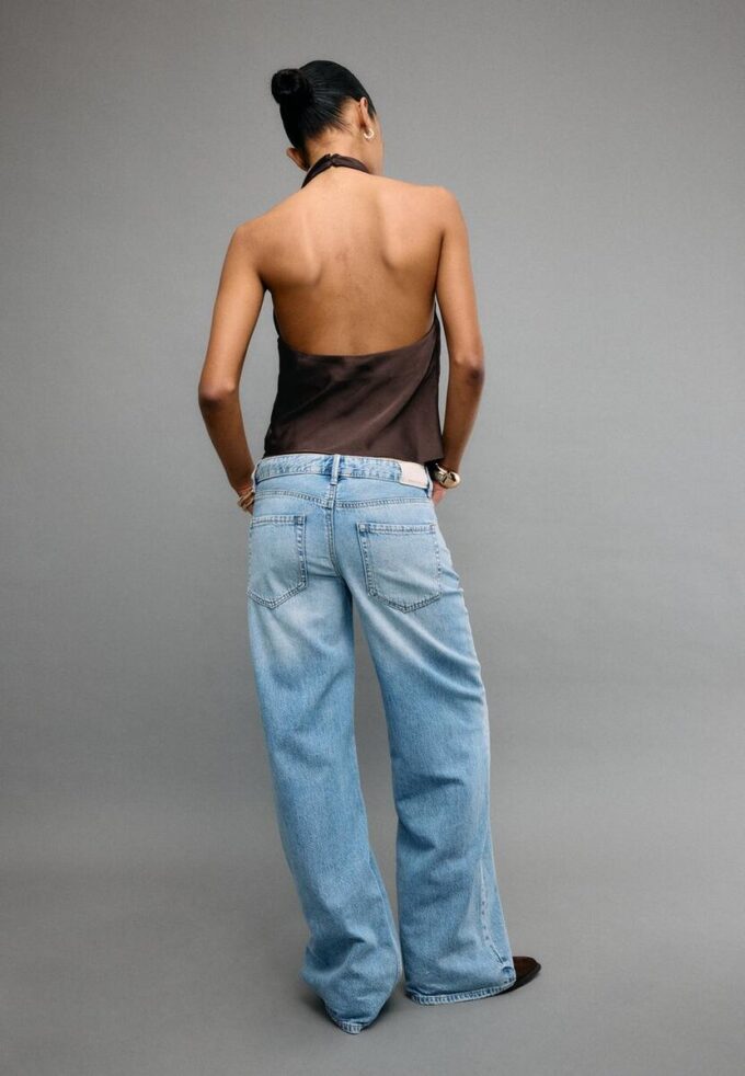 Haut dos nu effet satin