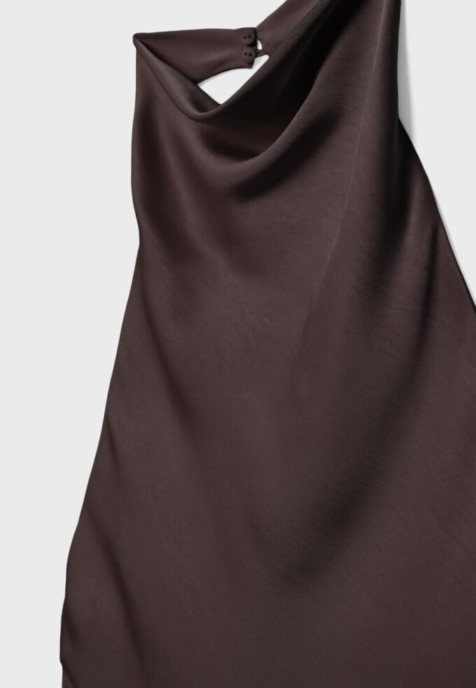 Haut dos nu effet satin