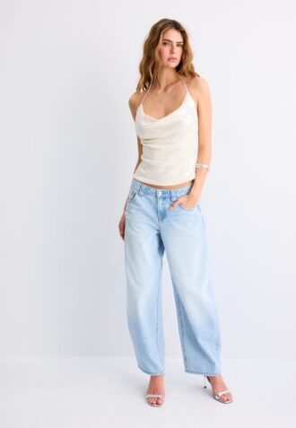 Haut dos nu à paillettes