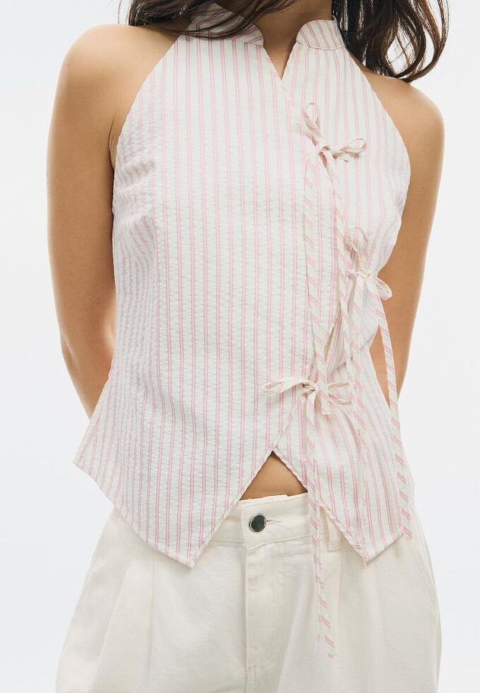 Haut dos nu style qipao à nœud semi-froissé