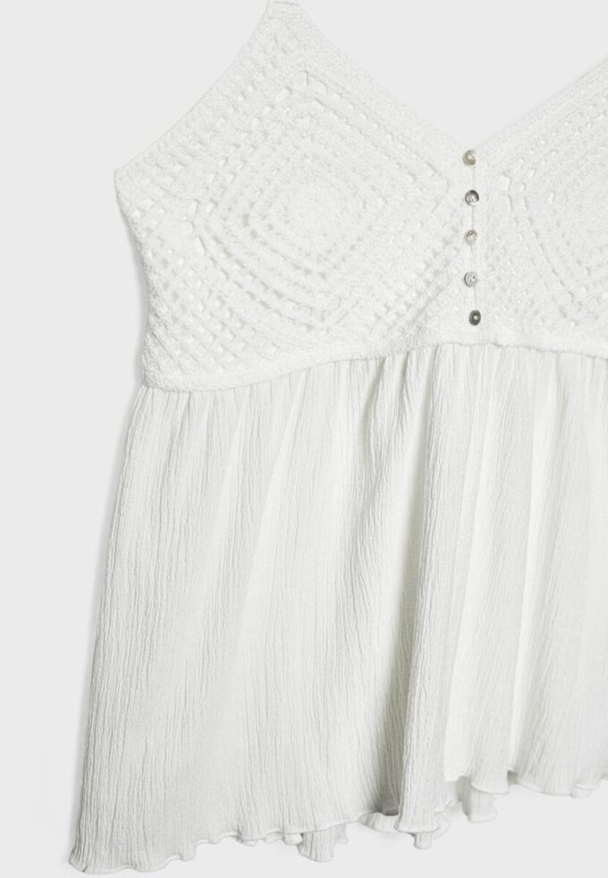 Haut en crochet à volants