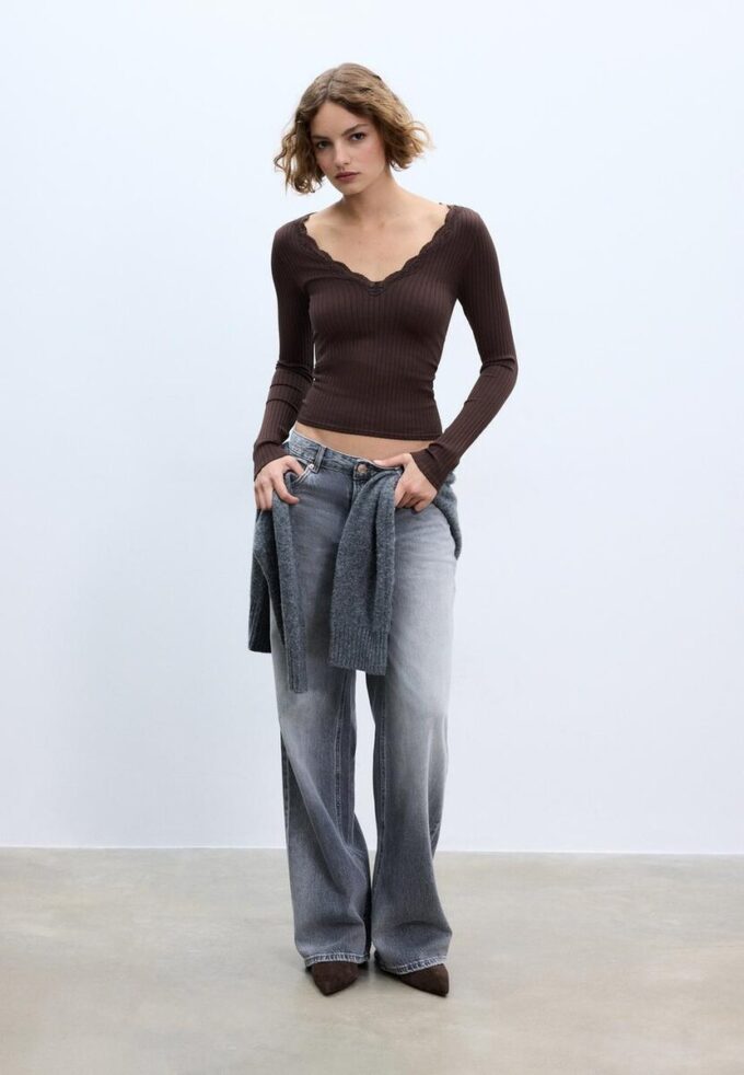 Haut en dentelle Seamless