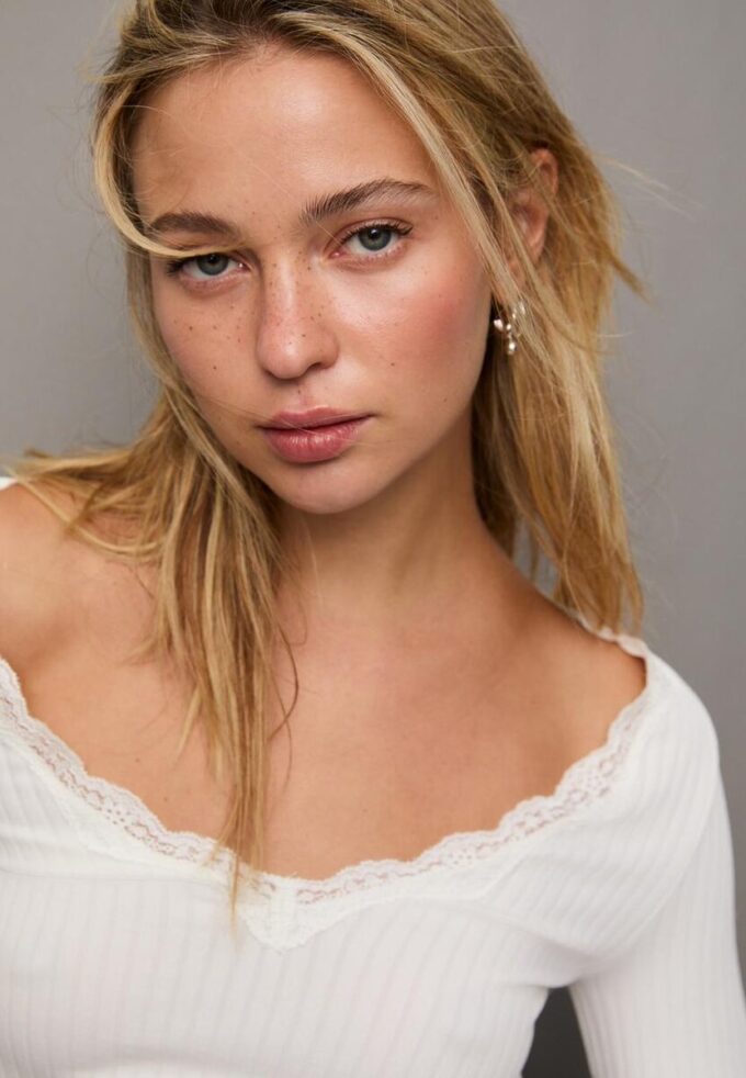 Haut en dentelle Seamless