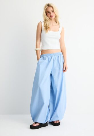 Haut à encolure carrée effet deux pièces