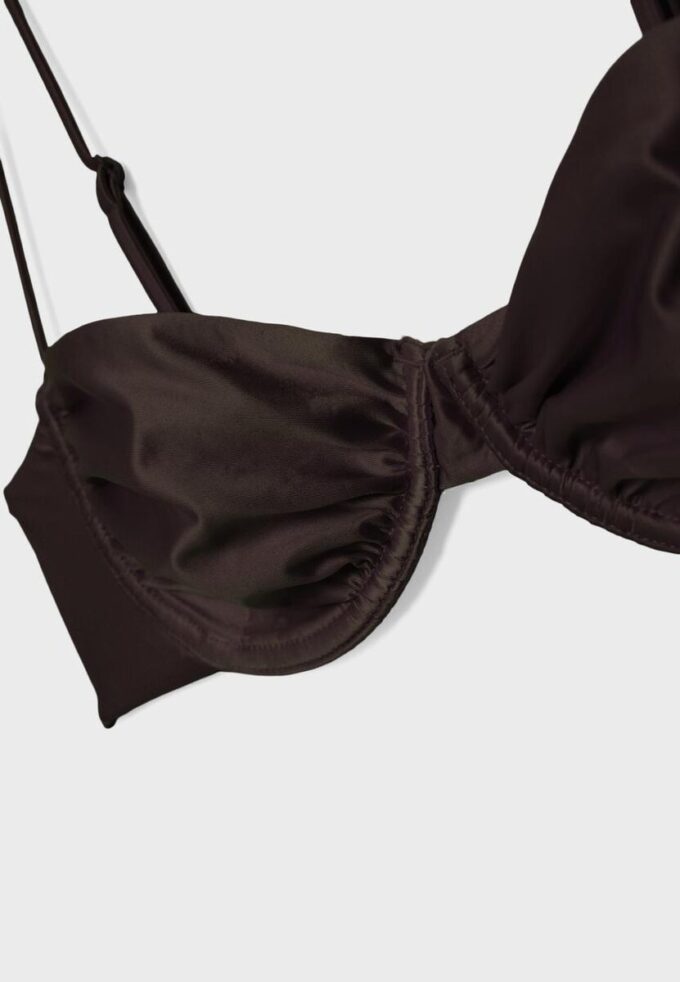 Hauts de bikini balconnet en satin Hauts de bikini balconnet en satin