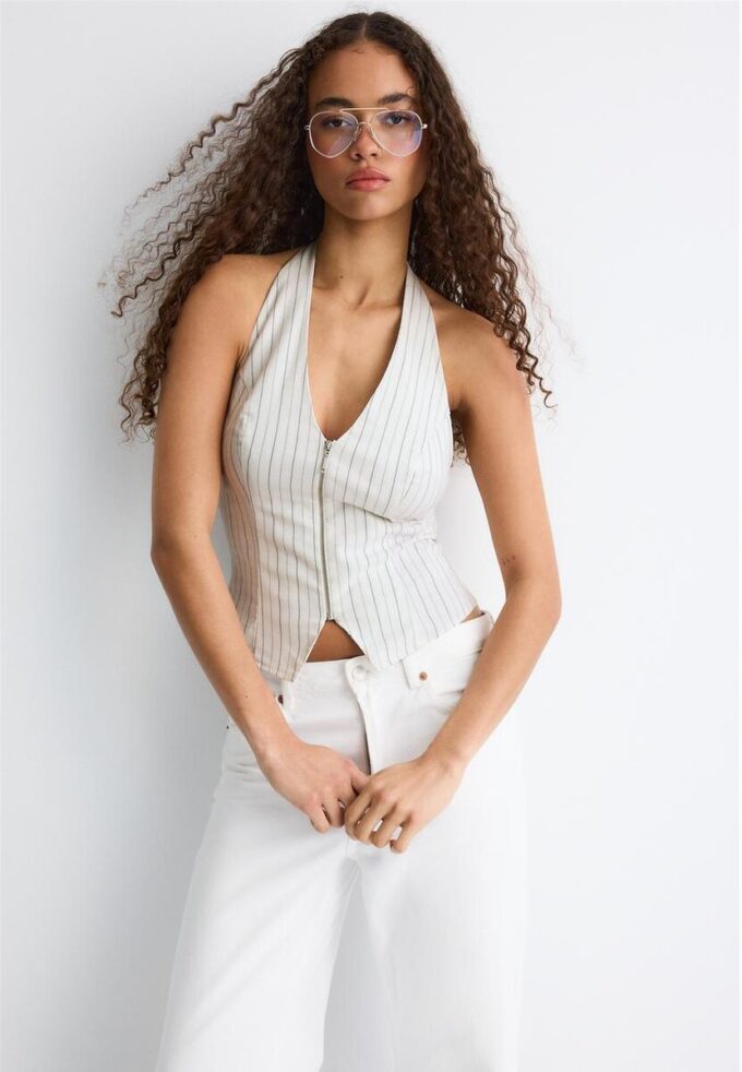 Hauts dos nu en bengaline Hauts dos nu en bengaline