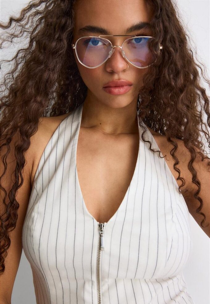 Hauts dos nu en bengaline Hauts dos nu en bengaline