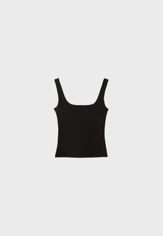 Hauts à larges bretelles