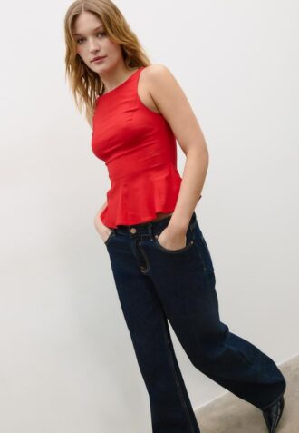 Hauts sans manches à basque Hauts sans manches à basque