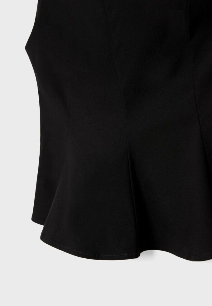 Hauts sans manches à basque Hauts sans manches à basque