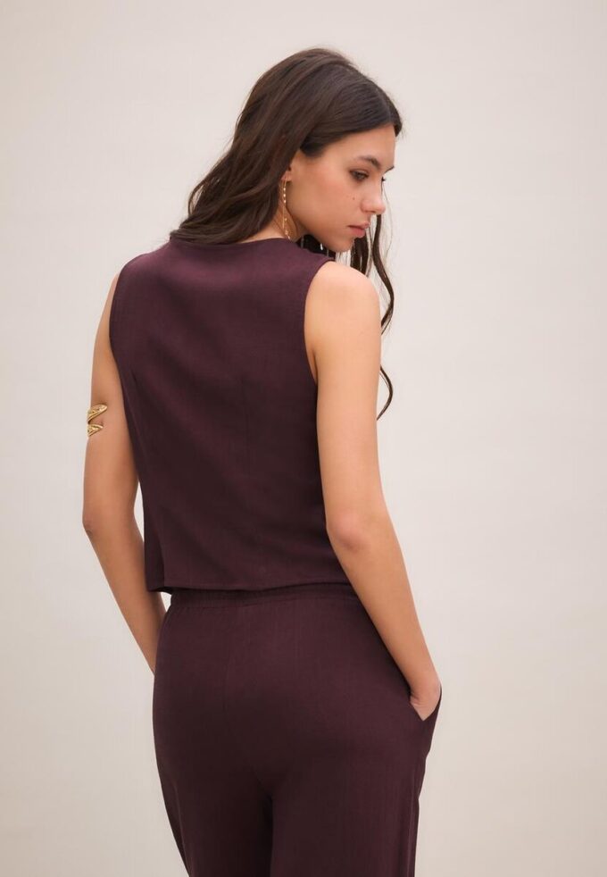 Hauts sans manches boutonnés