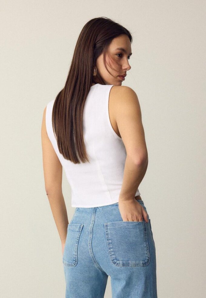 Hauts sans manches boutonnés