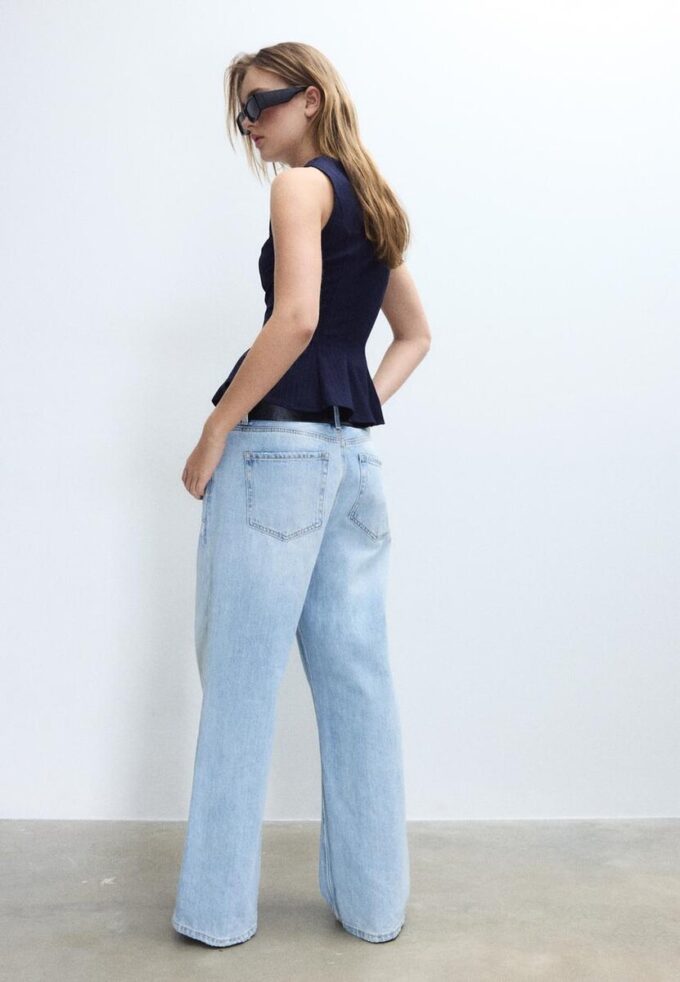 Hauts sans manches à volants rayés