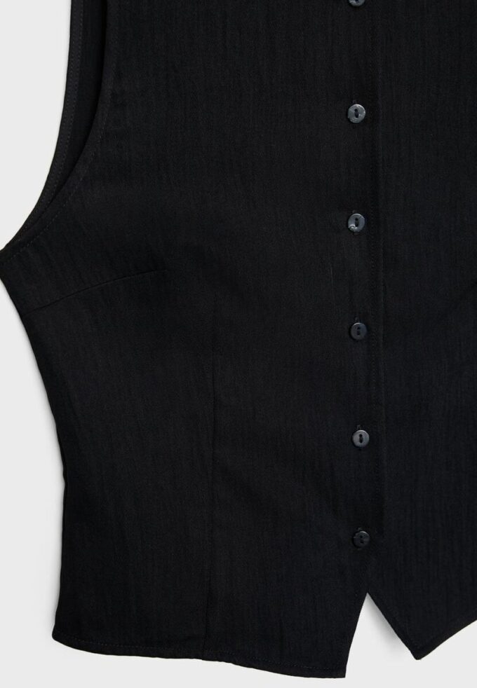 Hauts texturés à boutons