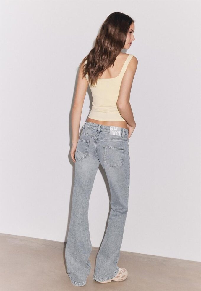 Jean bootcut taille basse Jean bootcut taille basse