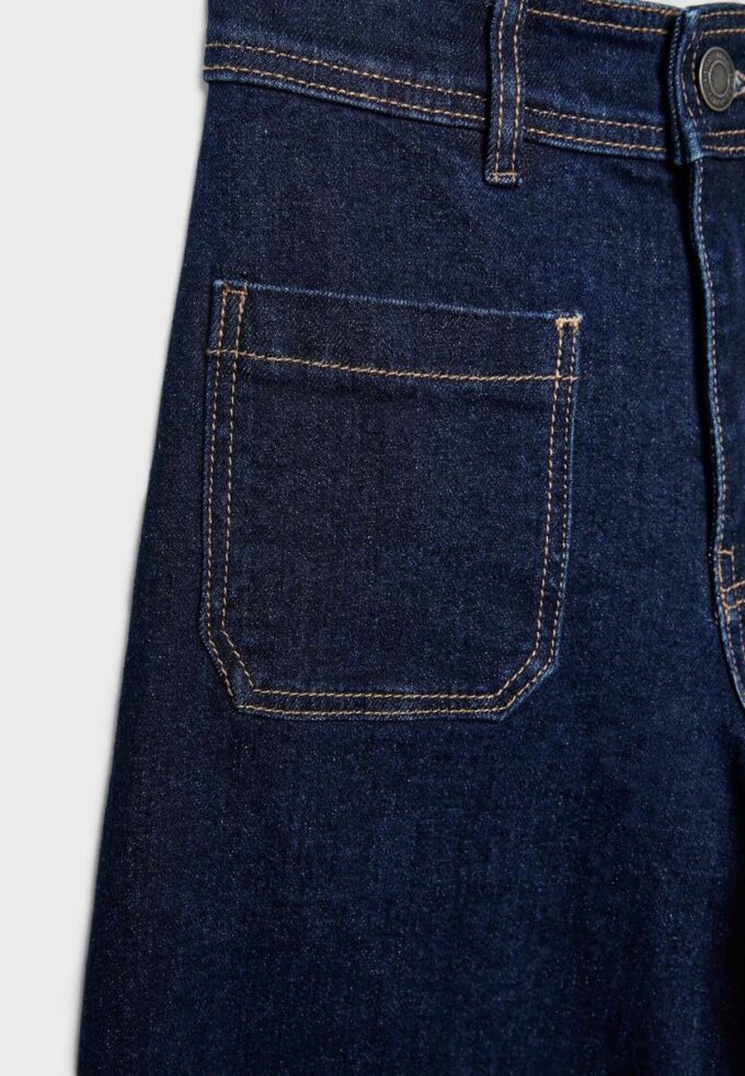 Jean à coupe droite avec poches