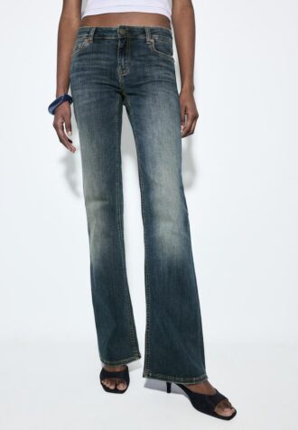 Jean slim bootcut D67
