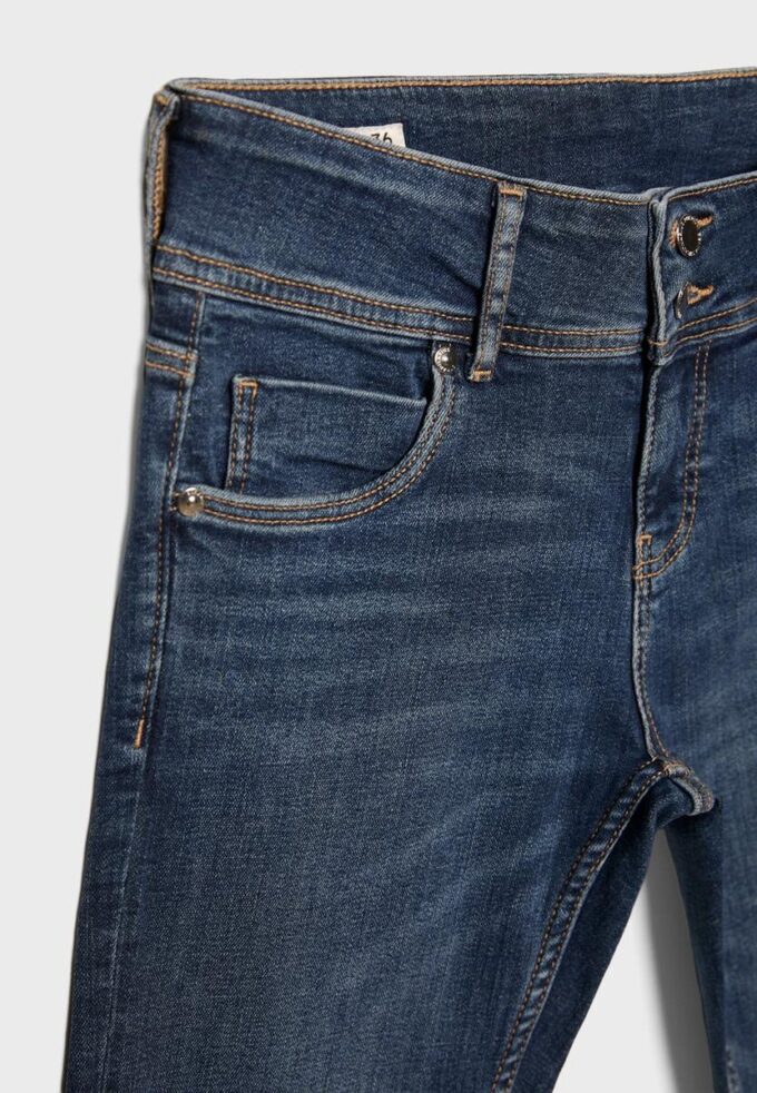 Jean slim taille basse
