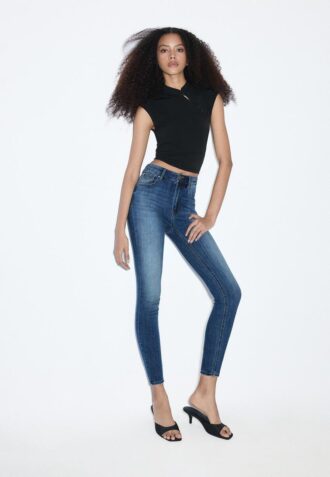 Jeans skinny taille normale D07