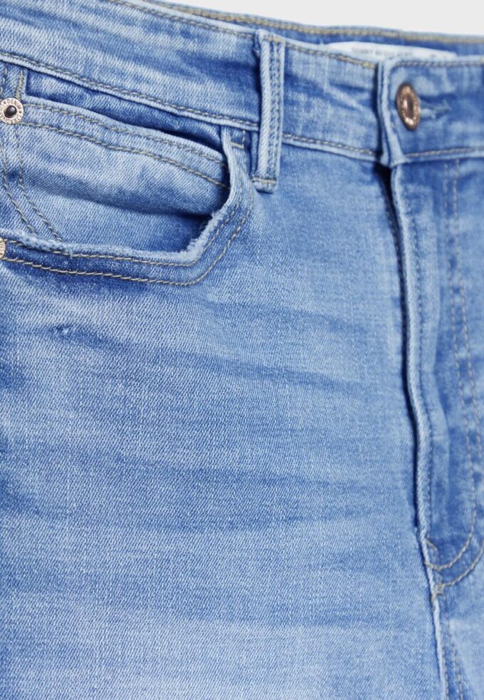 Jeans skinny taille normale D07