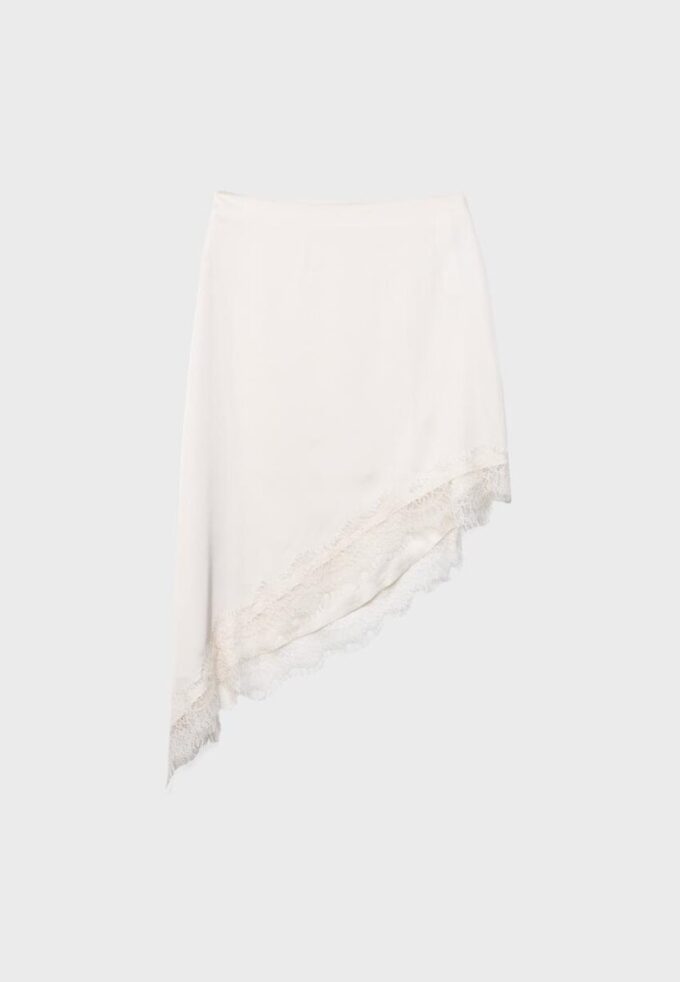 Jupe asymétrique en satin