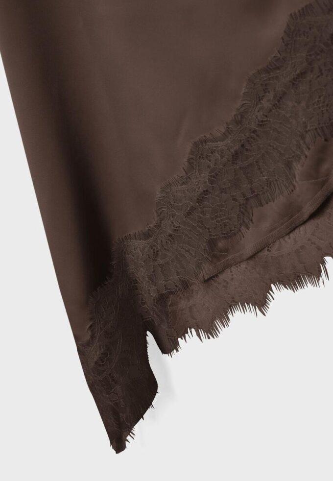 Jupe asymétrique en satin Jupe asymétrique en satin