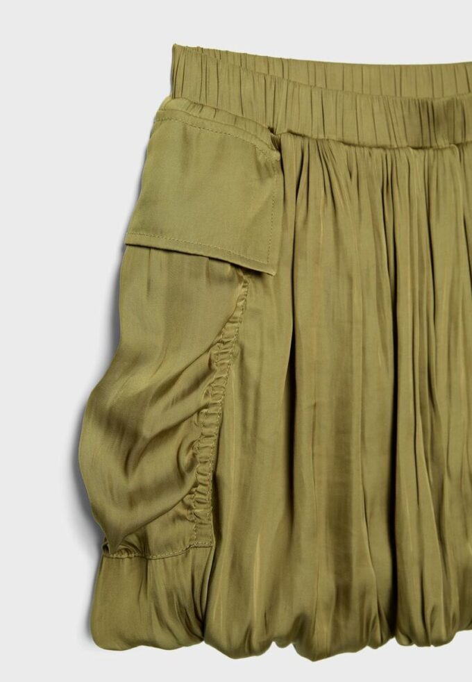 Jupe ballon en satin avec poches