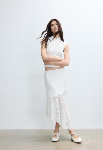 Jupe midi asymétrique en dentelle