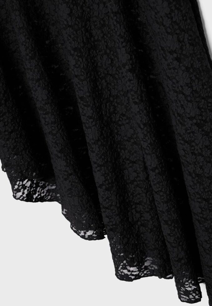 Jupe midi asymétrique en dentelle