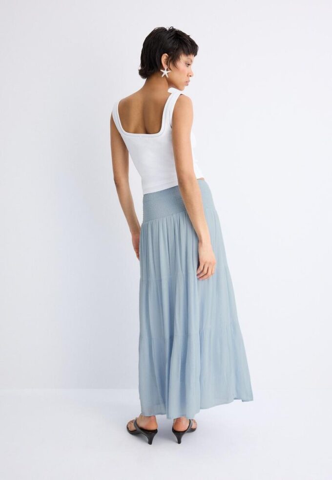 Jupe à panneaux avec fils métalliques Jupe à panneaux avec fils métalliques