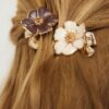 Lot de 2 barrettes à fleurs émaillées