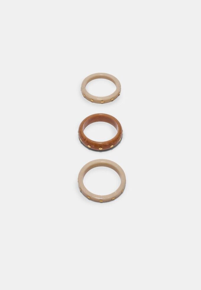 Lot de 3 bracelets rigides cloutés