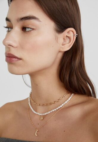 Lot de 4 colliers Lune et Soleil