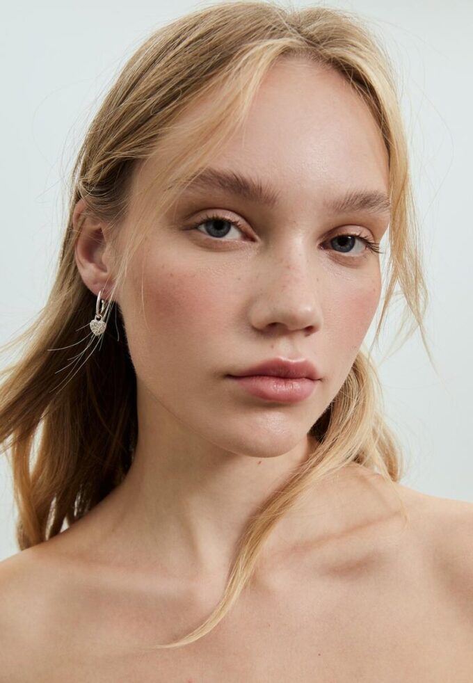 Lot de 9 boucles d&rsquo;oreilles cœurs et créoles