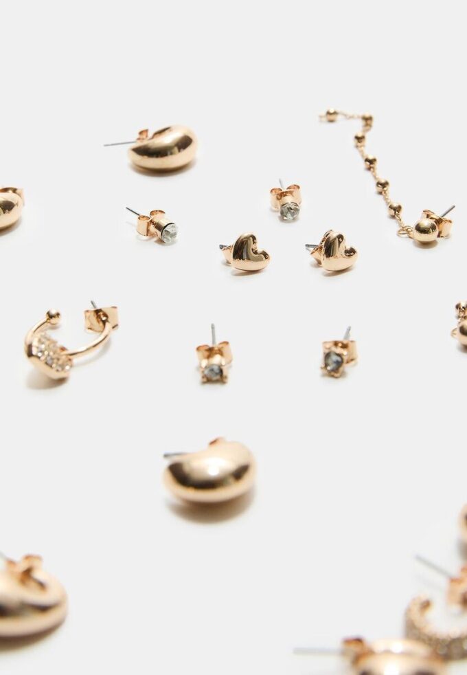 Lot de 9 boucles d&rsquo;oreilles cœurs et créoles