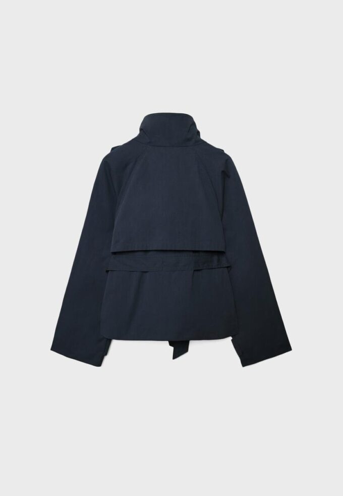 Manteau à col montant avec ceinture Manteau à col montant avec ceinture