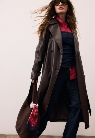 Manteau long en simili cuir