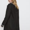 Manteau mi-long boutonné au toucher doux
